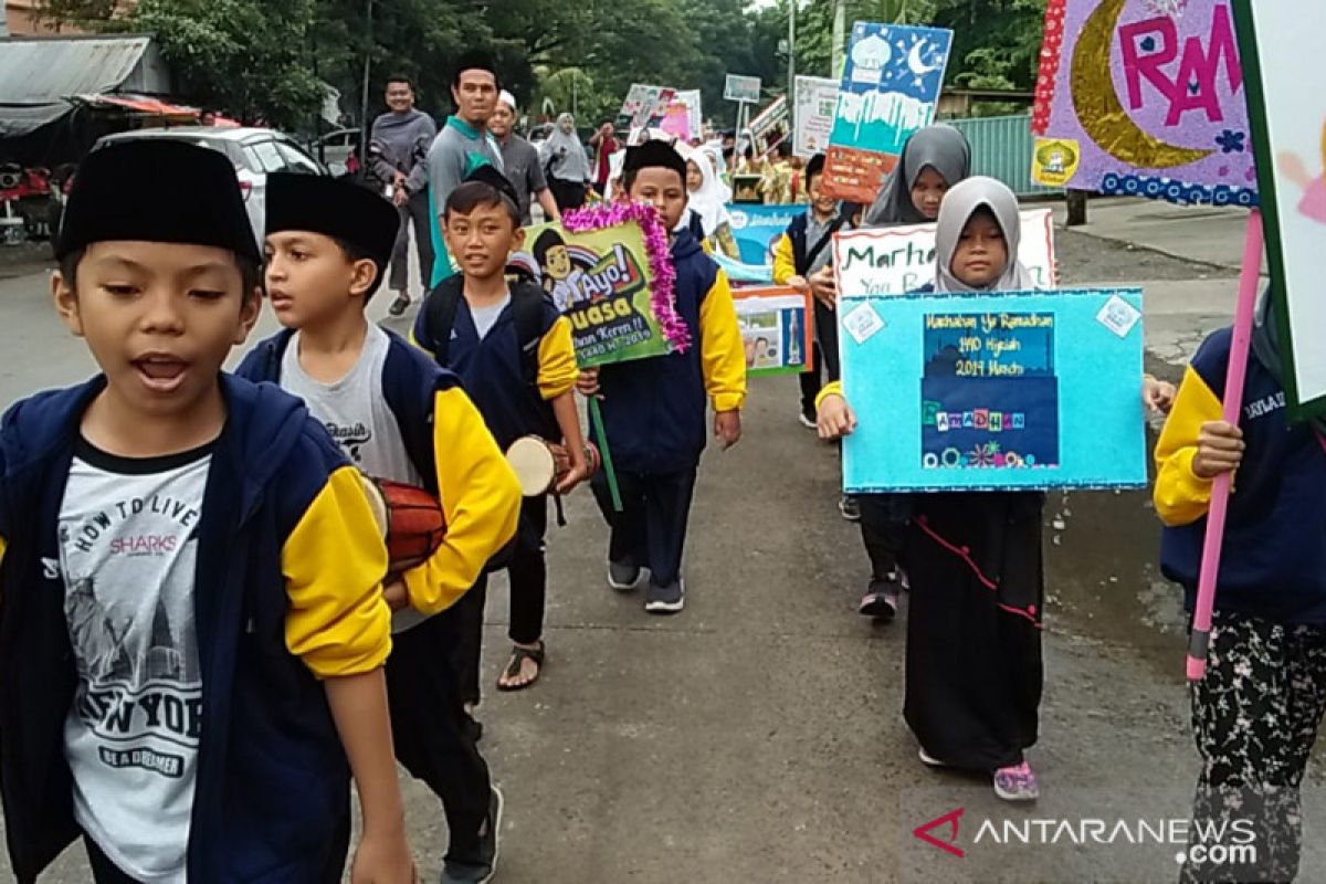 SDIT Ikhtiar Makassar gelar pawai sambut Ramadhan