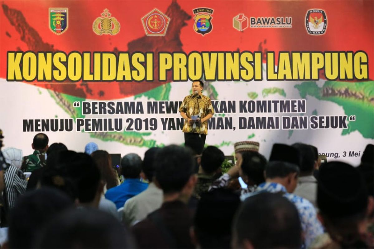 Kawal Pemilu Kondusif, Ridho Raih Penghargaan dari LEPRID dan Kapolda Lampung
