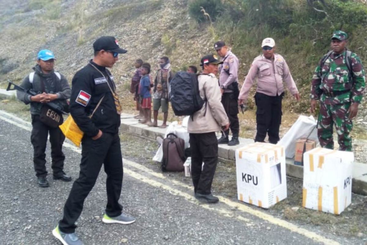 Bawaslu Kabupaten Intan Jaya selidiki kericuhan saat rapat pleno