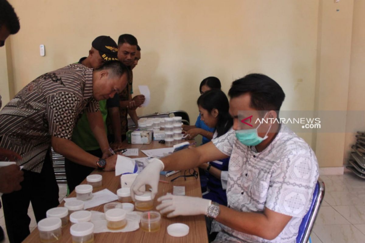 BNN lakukan tes narkoba bagi personel  Basarnas Kupang