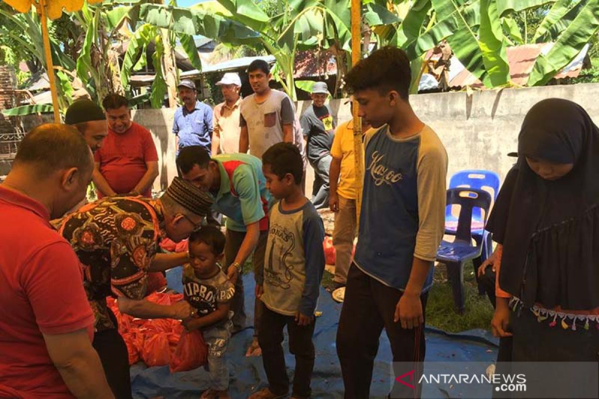 KWPSI meugang bersama anak yatim dan fakir miskin