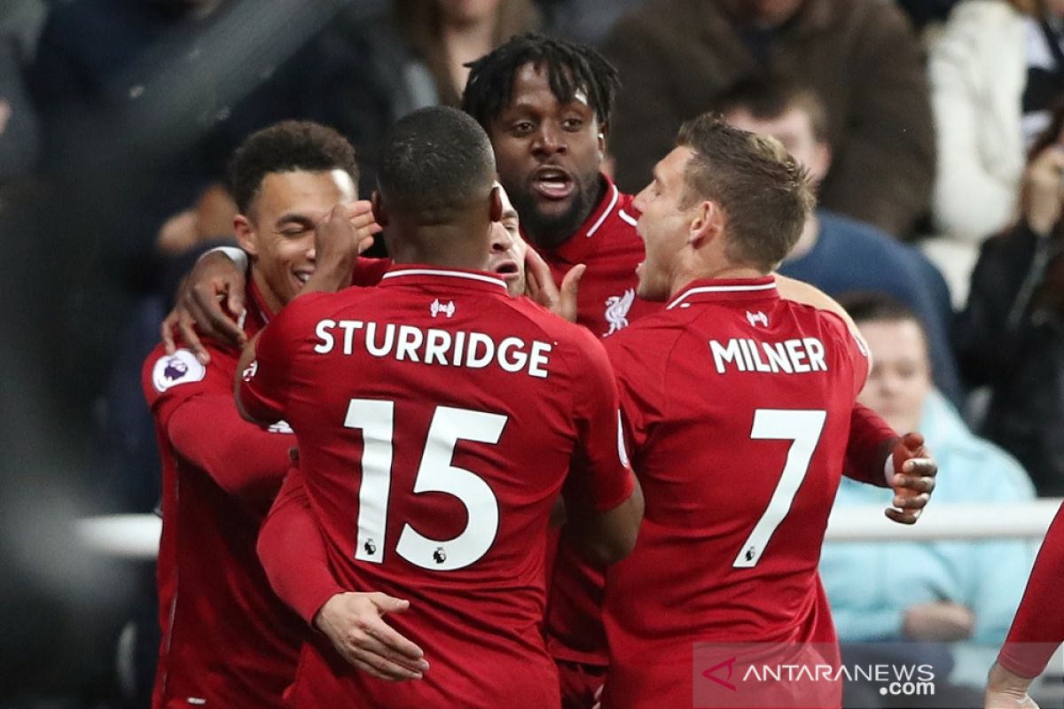 Liverpool ke puncak klasemen  dan Cardiff terdegradasi di Liga inggris