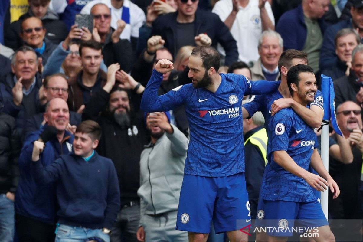 Chelsea naik ke peringkat ketiga setelah cukur Watford 3-0