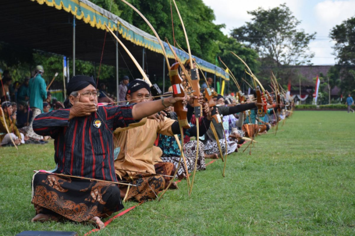 Ratusan peserta ikuti lomba Panahan Tradisional