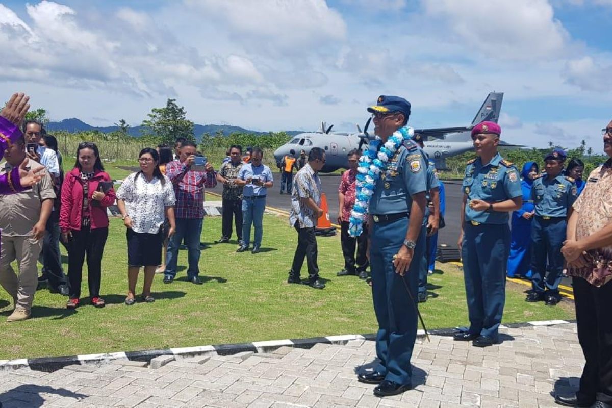 Danlantamal Manado lakukan kunjungan kerja ke Talaud