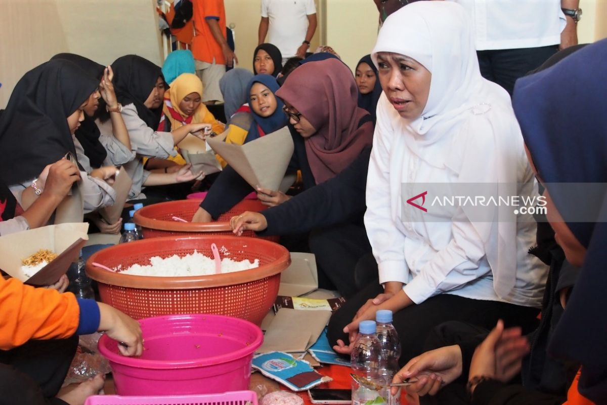 Gubernur Jatim semangati korban banjir di Gresik