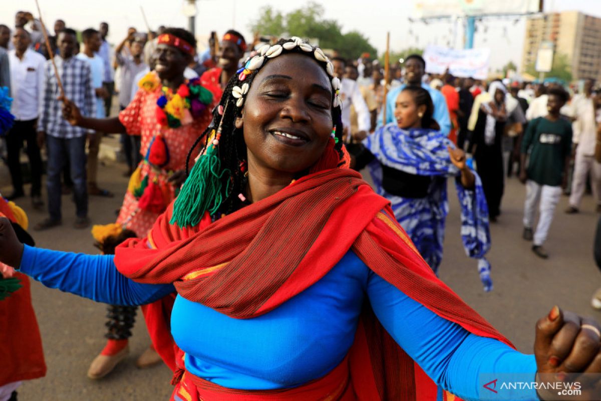 Militer, oposisi Sudan menyetujui berbagi kekuasaan