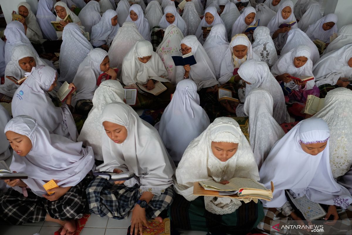 650 santeri penuhi pesantren Ramadhan Masjid Sabilal Muhtadin