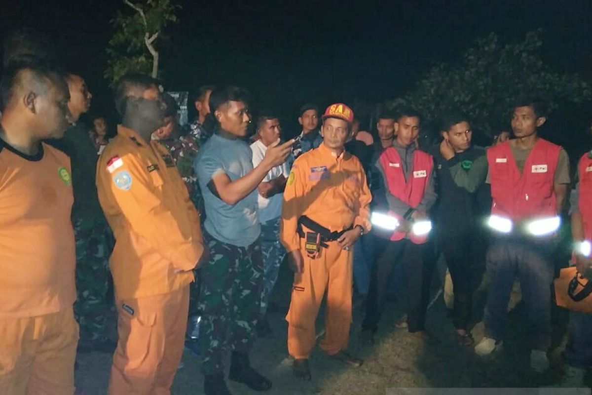 Lanal Lhokseumawe cari dua remaja hilang terseret arus laut Bangka Jaya