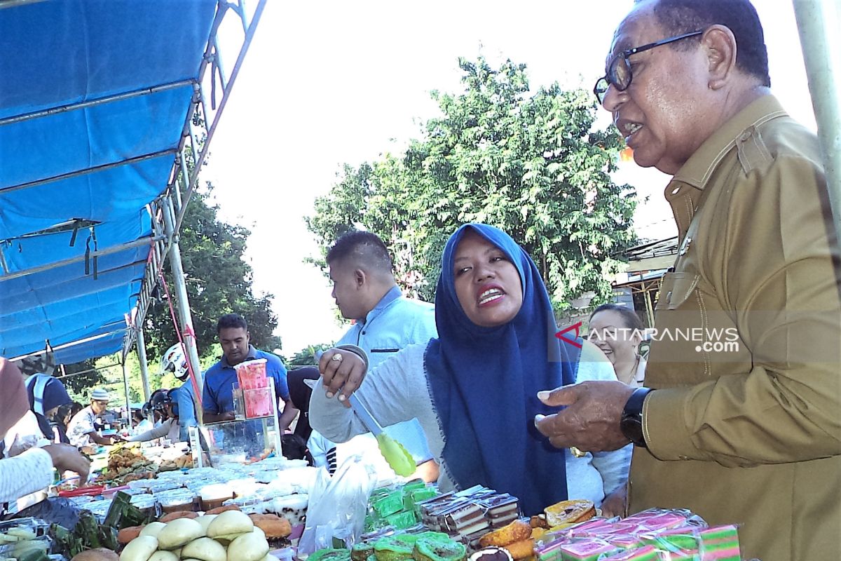 Pedagang tajil musiman mulai marak di Kota Kupang