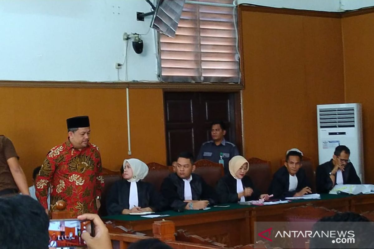 Fahri Hamzah dihadirkan sebagai saksi dalam persidangan Ratna Sarumpaet