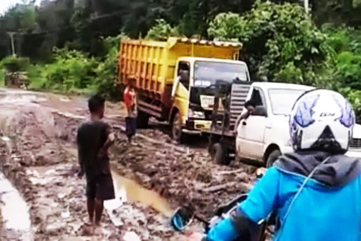 Parah! Jalan Pulpis-Bahaur tak layak dilalui pemudik