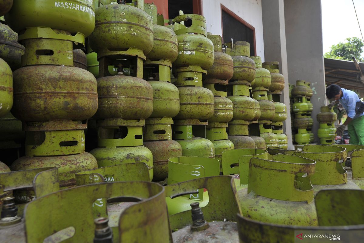 Public should not worry over subsidized LPG supplies: Pertamina