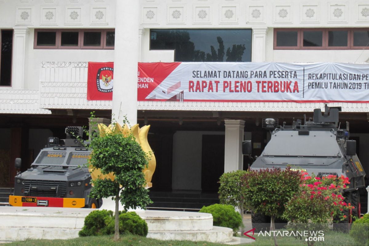 Sebanyak 230 personel gabungan amankan rapat pleno KIP Aceh