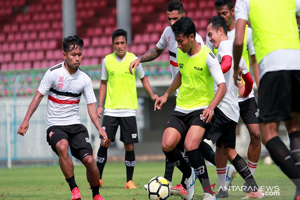 Madura United Uji Coba Dua Pemain Asing