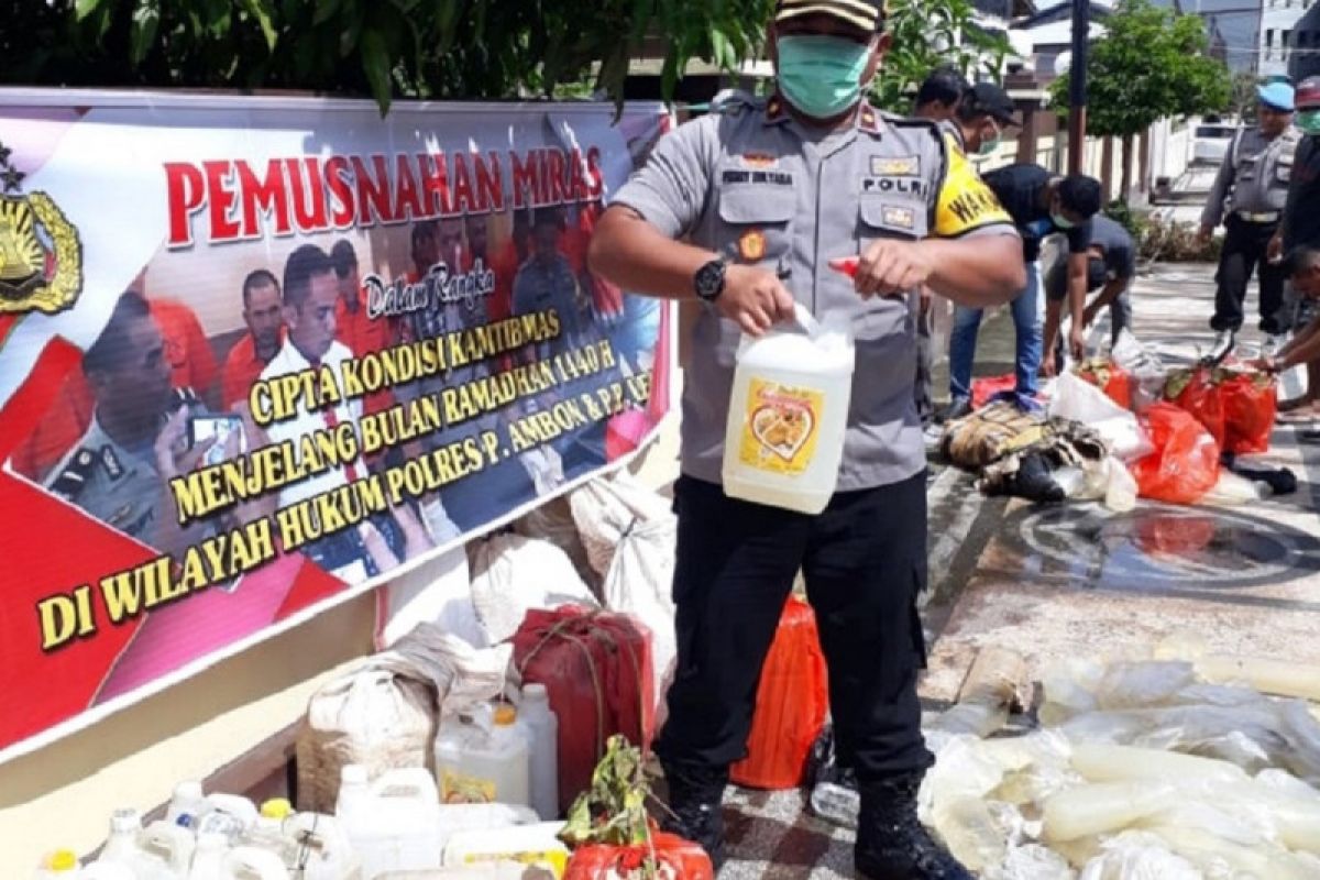 Polres Ambon ungkap modus baru pemasokan sopi