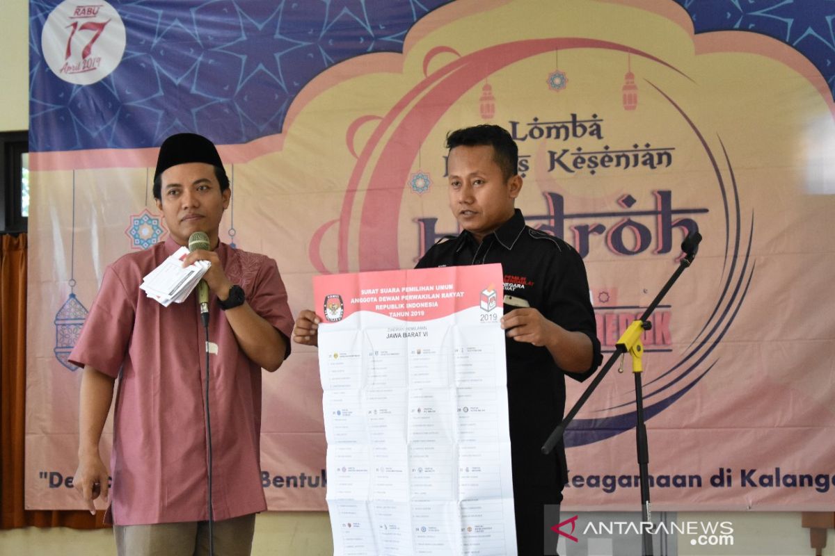 Pleno rekapitulasi surat suara Kota Depok tertunda