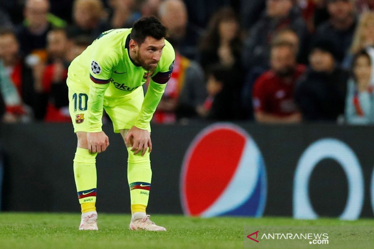 Dua jam usai laga, tanpa cuitan delapan akun twitter Barcelona