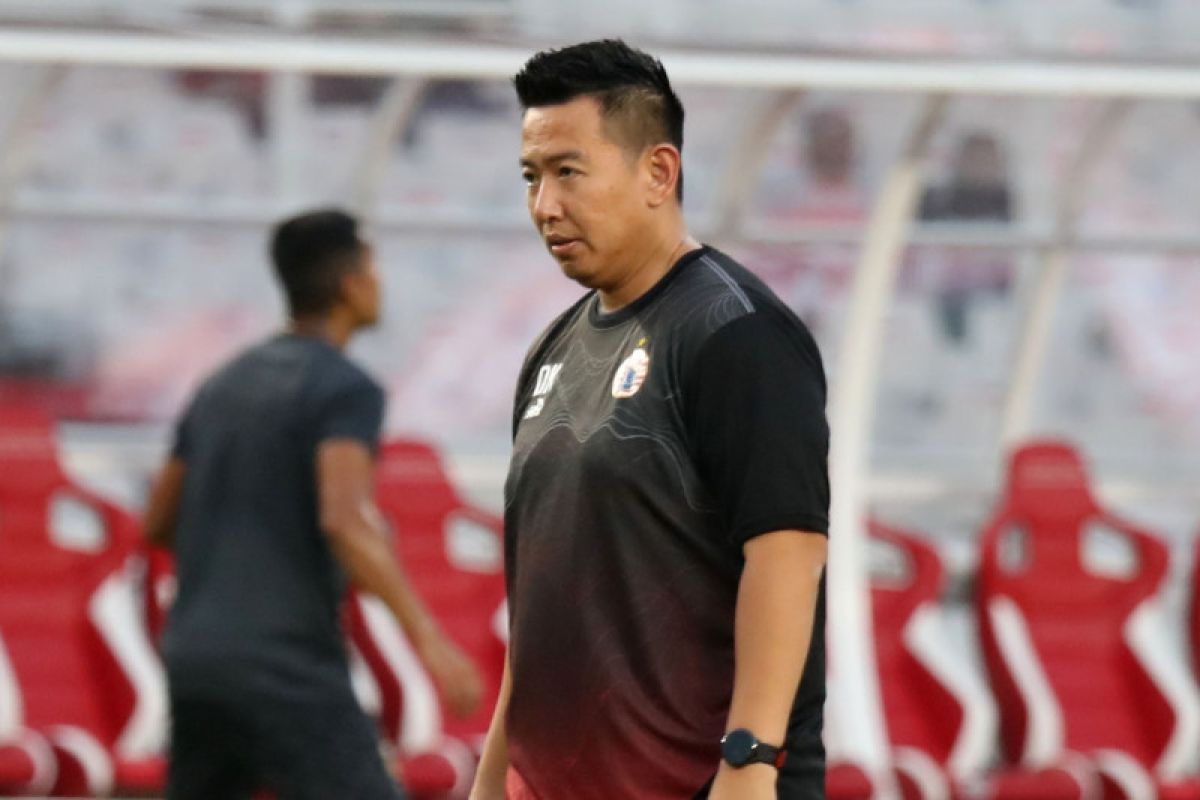 Persija gelar swab test