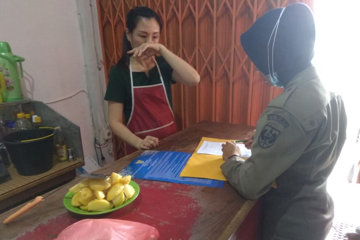 Satpol PP Pekanbaru tertibkan 20 rumah makan buka di siang hari