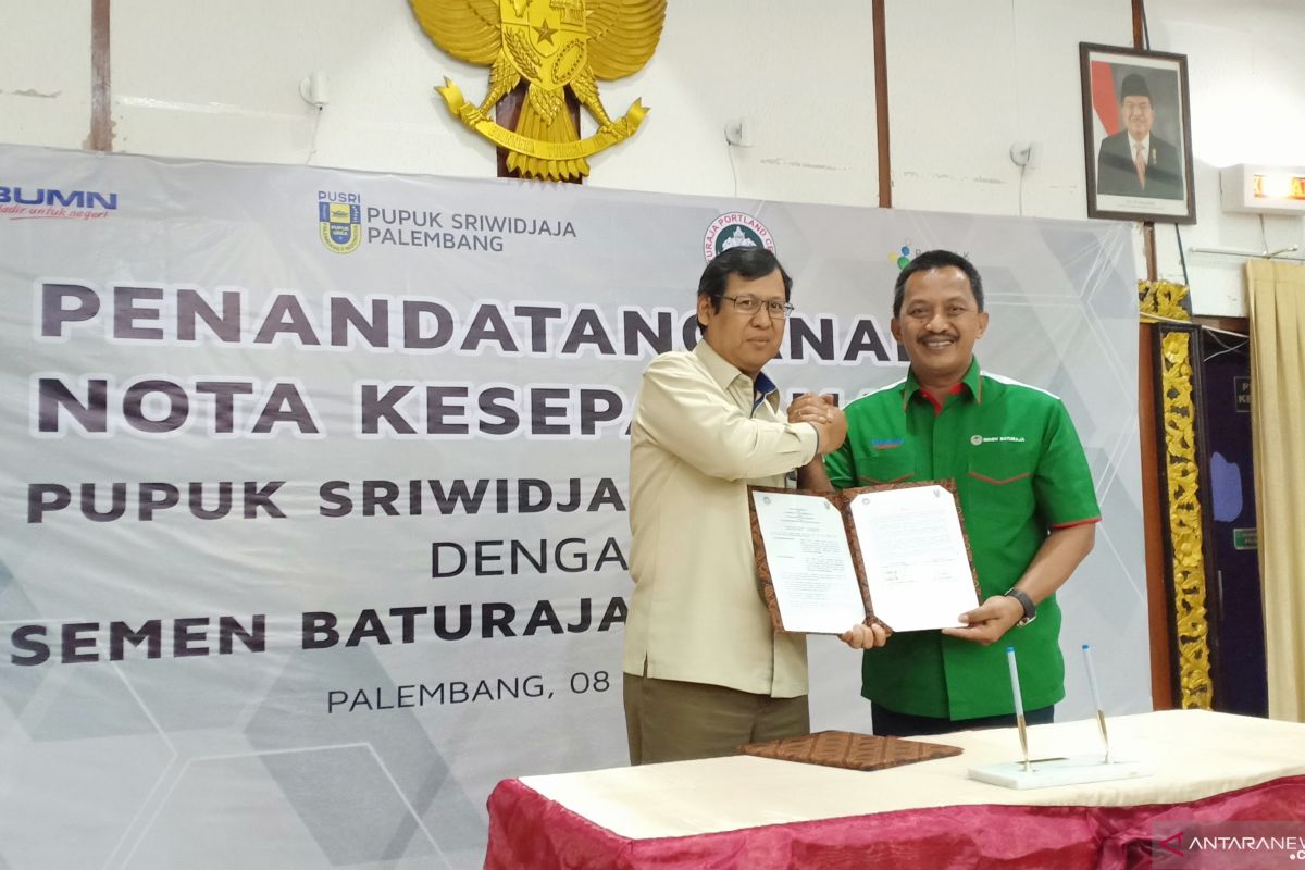 Pusri-Semen Baturaja sinergi suplai bahan baku pupuk NPK