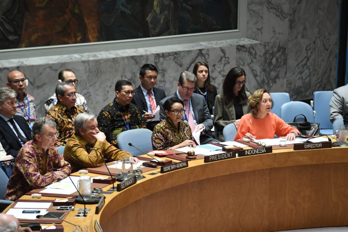 Menlu Retno sampaikan komitmen Indonesia tingkatkan peran perempuan jaga perdamaian