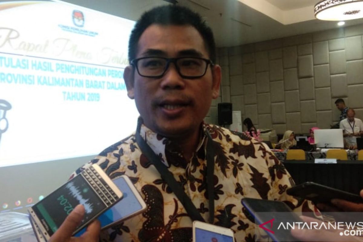 KPU Kalbar rekapitulasi penghitungan suara Pemilu 2019 enam kabupaten