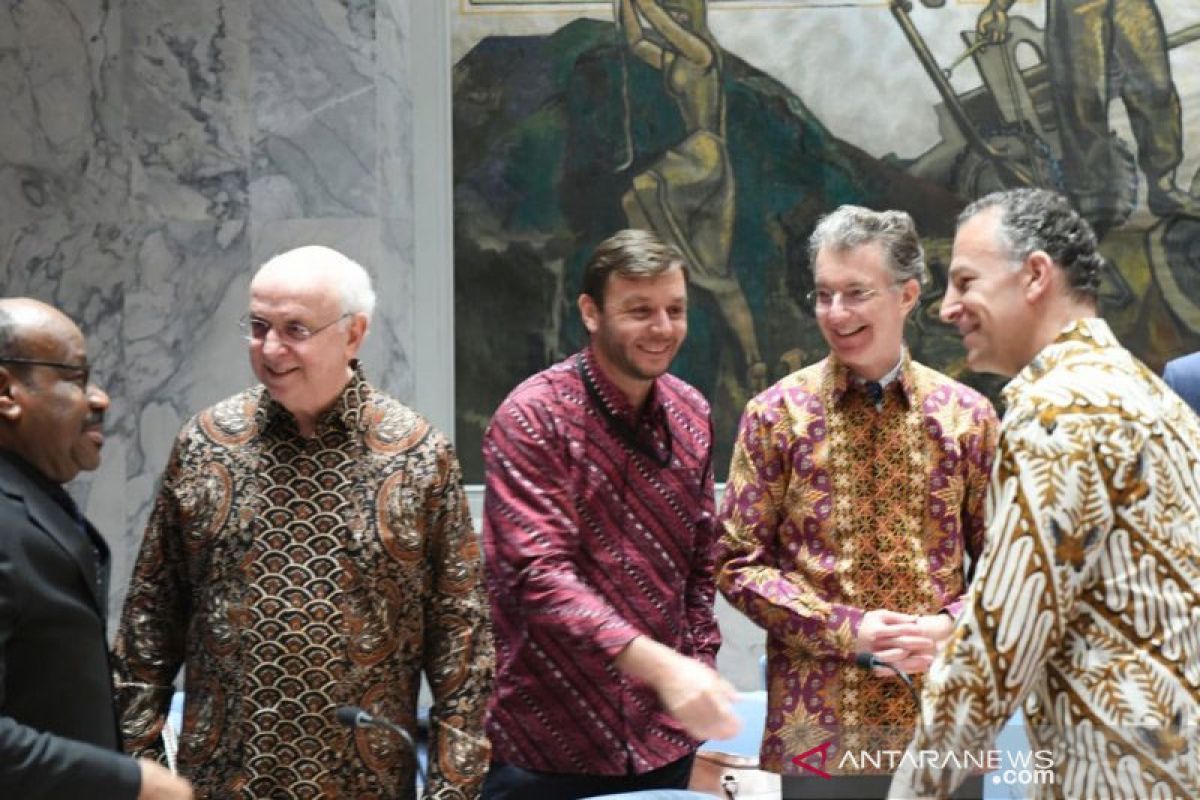 Beragam batik warnai sidang Dewan Keamanan PBB