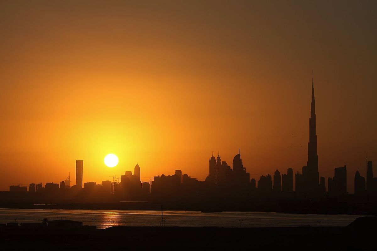 Dubai, beda lantai beda waktu berbuka puasa