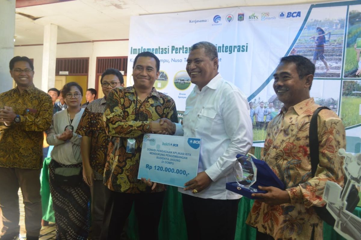 BCA mengembangkan "Pertanian Cerdas" di Dompu