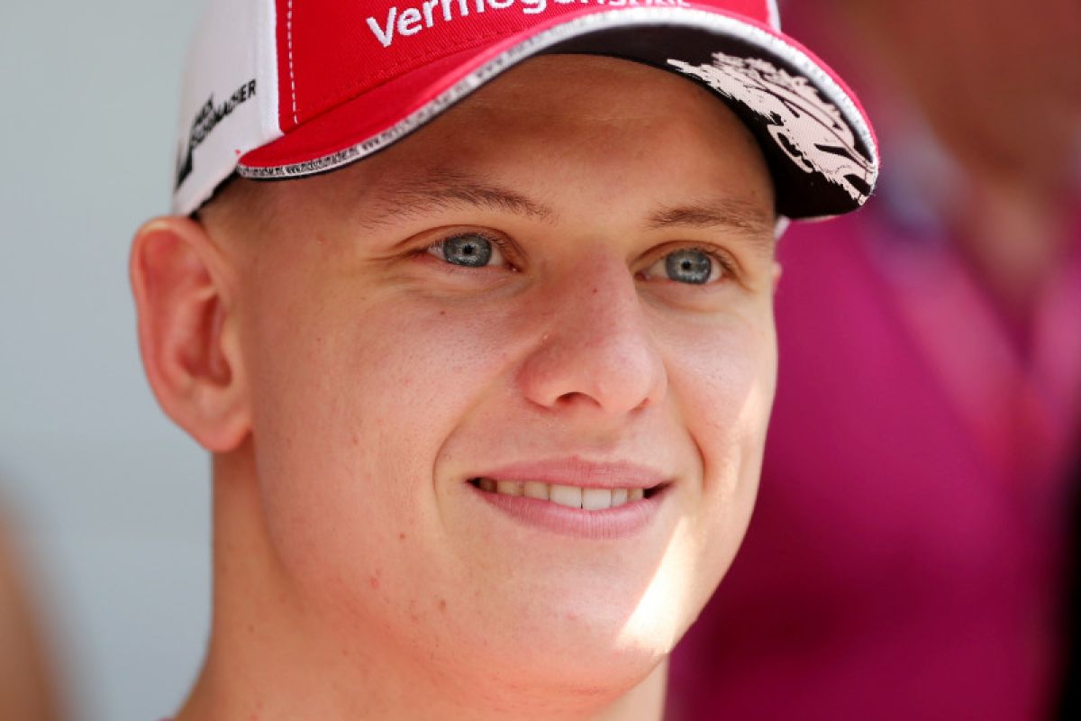 Mick Schumacher semakin mengagumi capaian sang ayah di F1