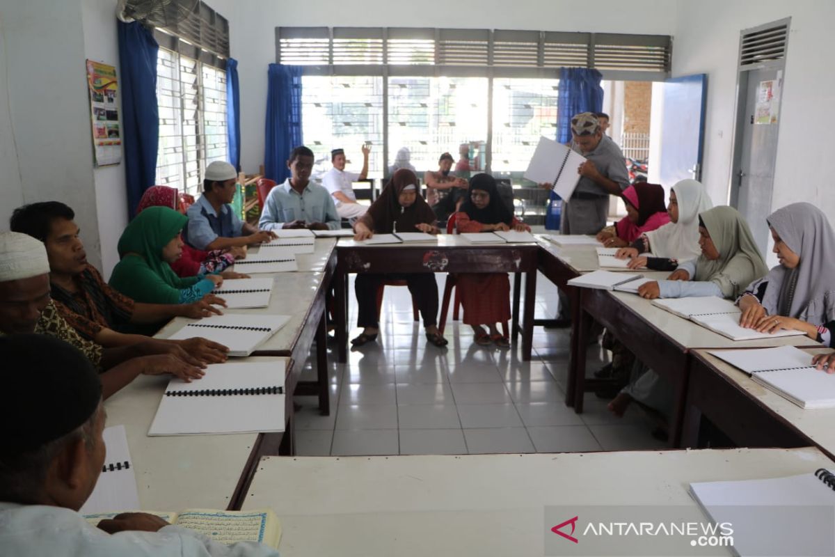 Penyandang tunanetra di Medan gelar tadarus bersama selama Ramadhan