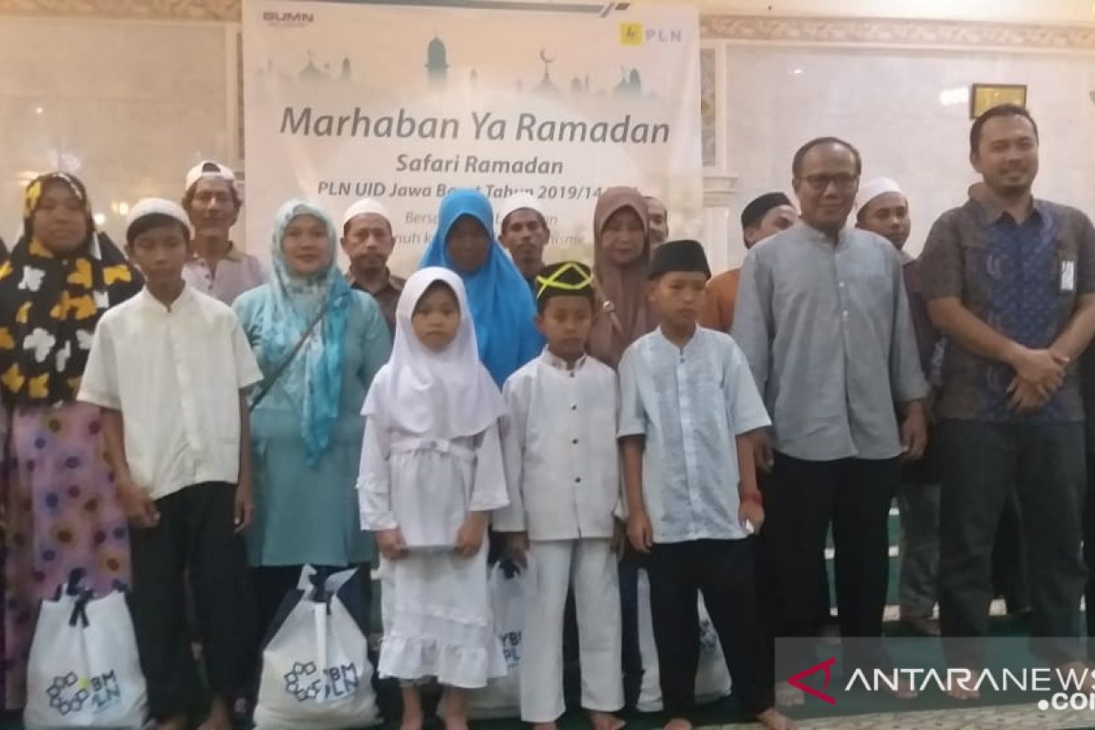 PLN ajak marbot dan guru ngaji bergembira di bulan Ramadhan