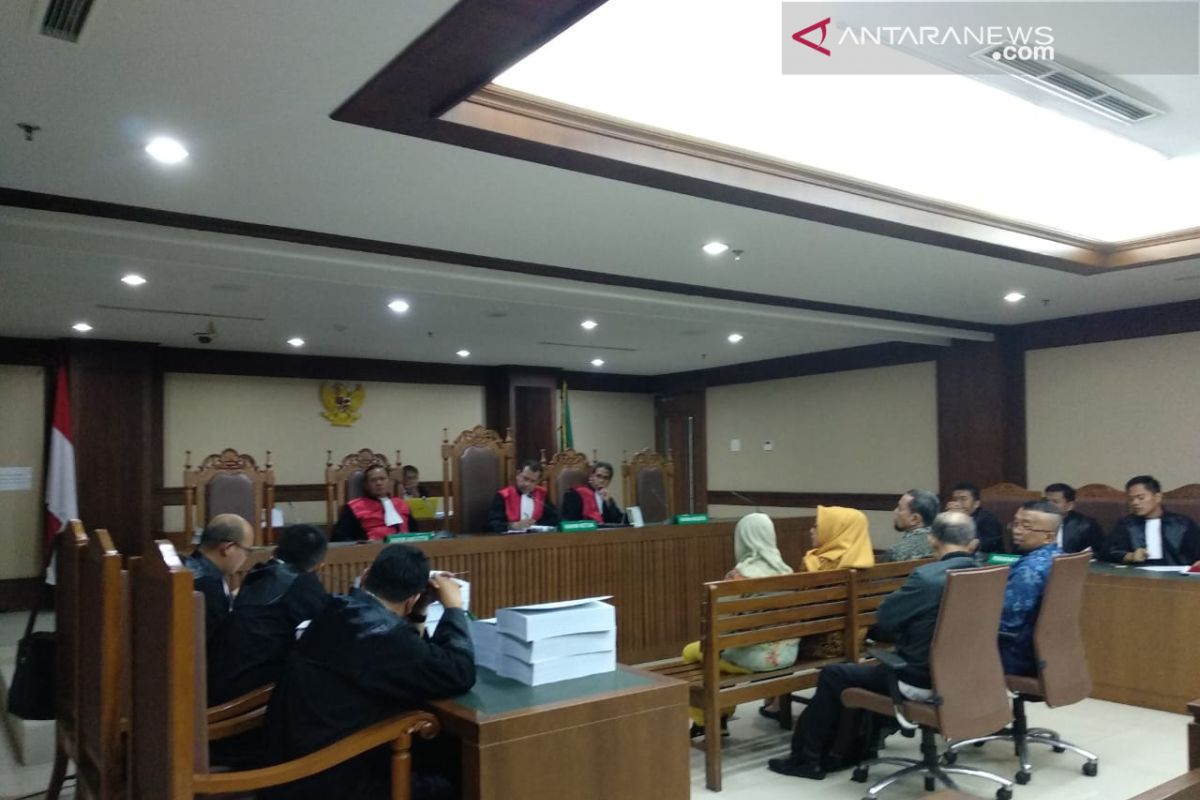 Lima orang anggota DPRD Sumut dituntut 6 dan 4 tahun
