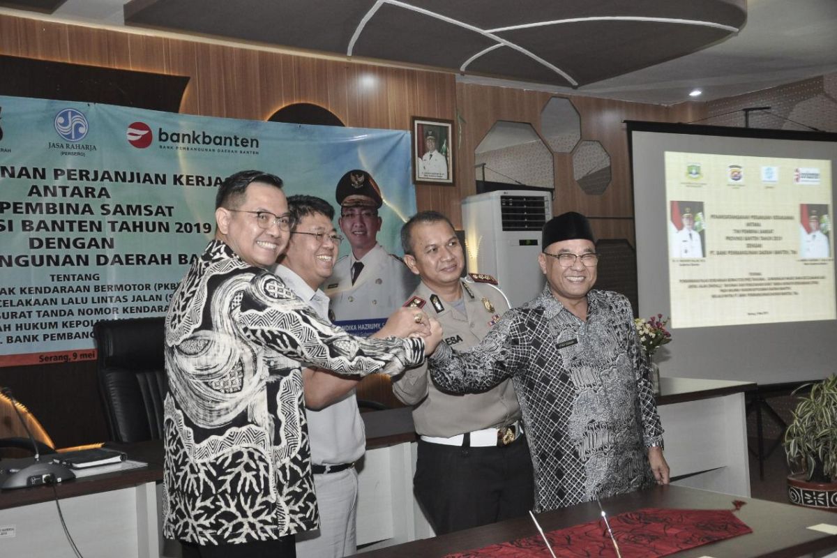 Bank Banten mempermudah pembayaran PKB tahunan