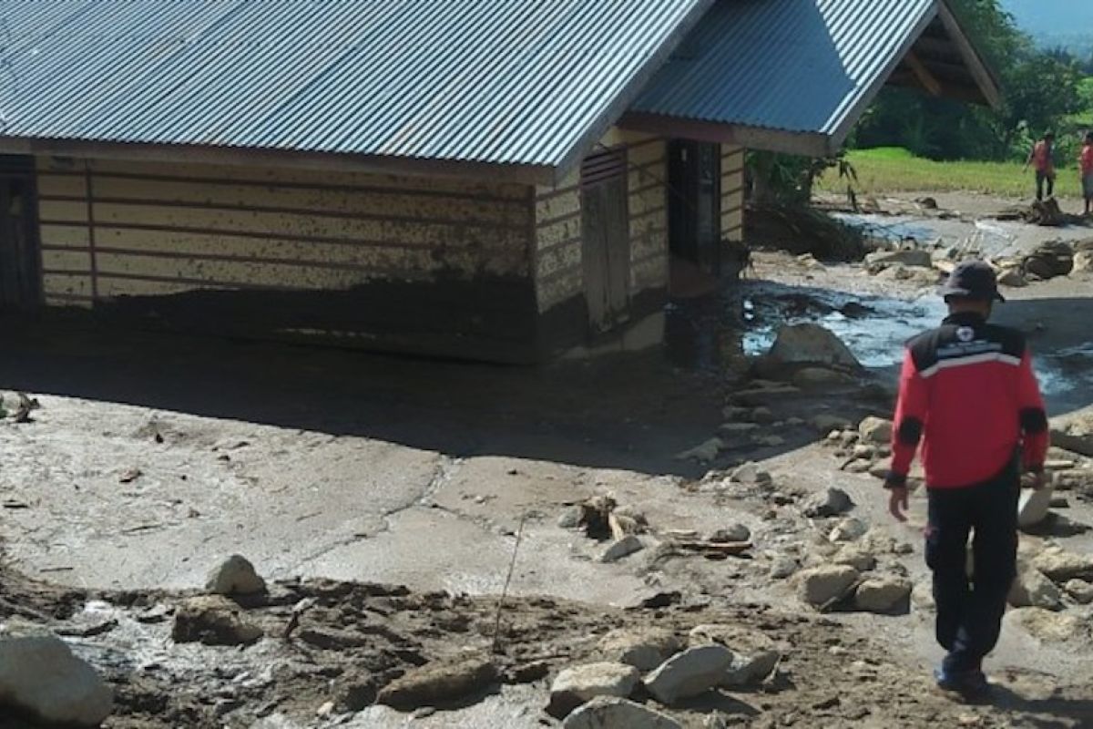 Semen Padang Kirim TRC ke Lokasi Bencana Limapuluh Kota