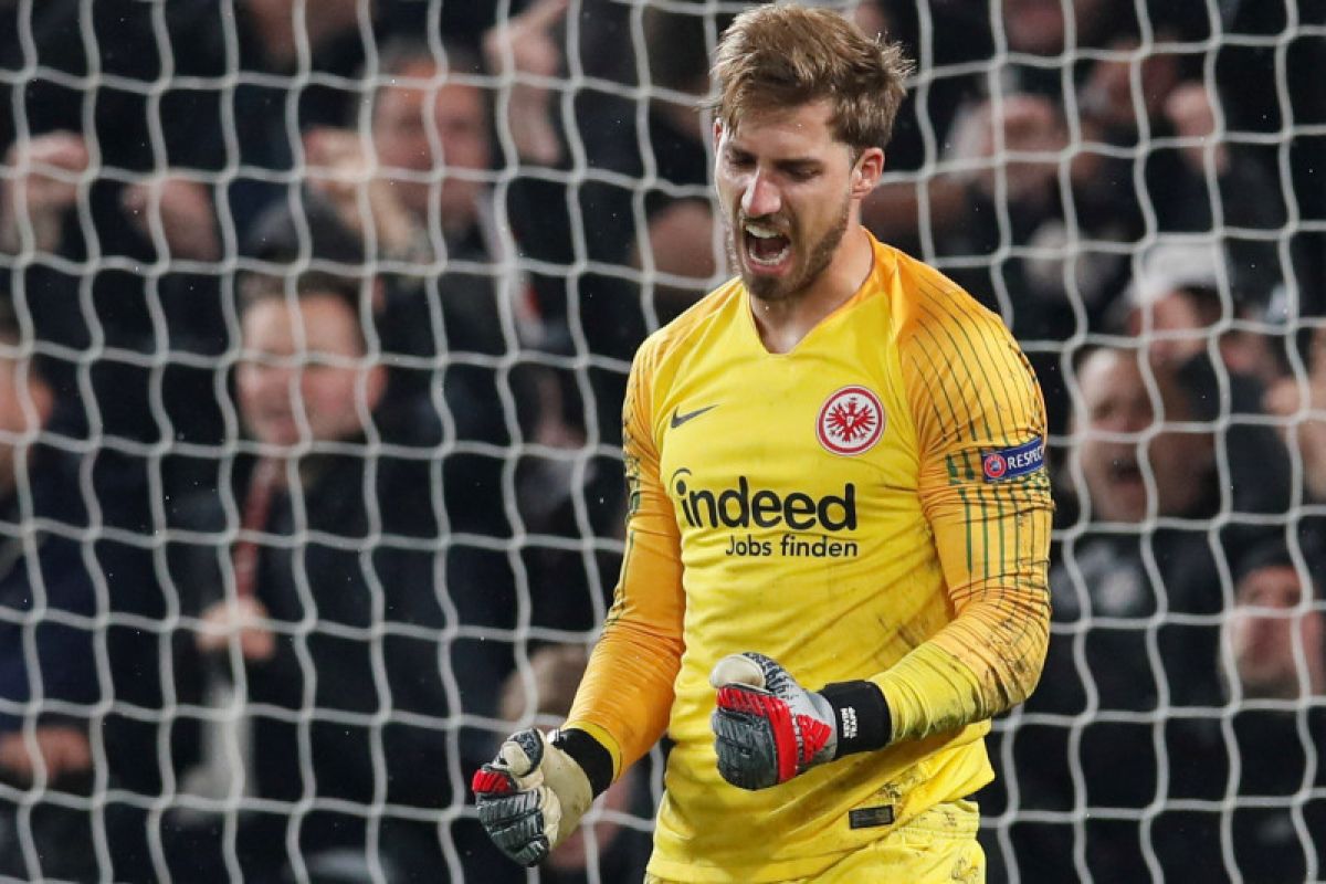 Kiper Kevin Trapp tak merasa jadi pahlawan kemenangan Eintracht Frankfurt