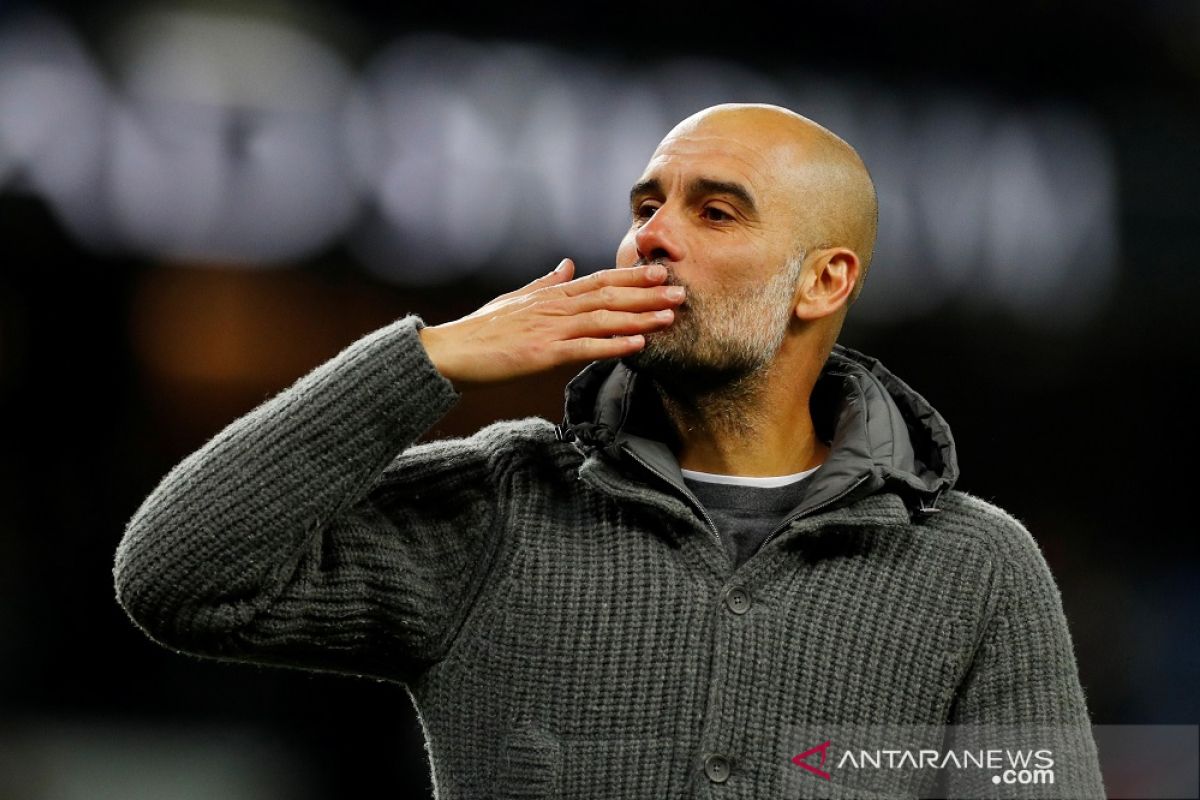 Pep Guardiola senang Manchester City lolos dari sanksi UEFA