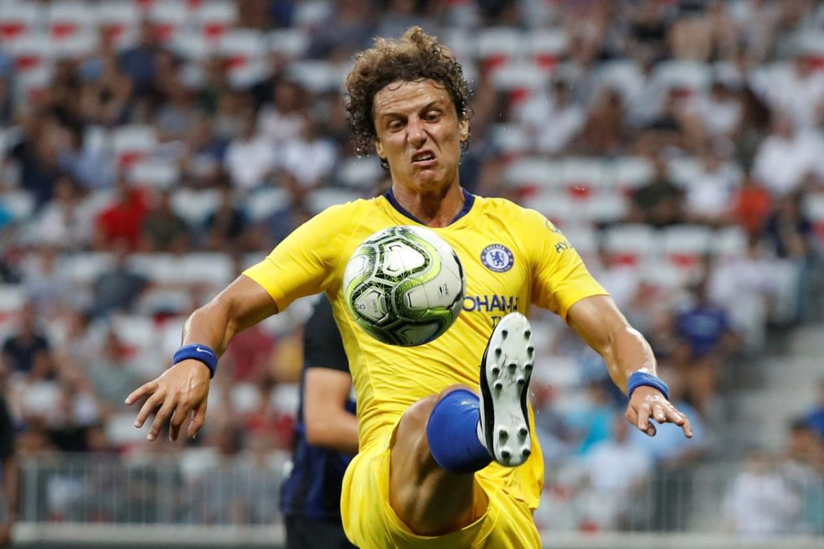 Chelsea memerpanjang kontrak David Luiz selama dua tahun