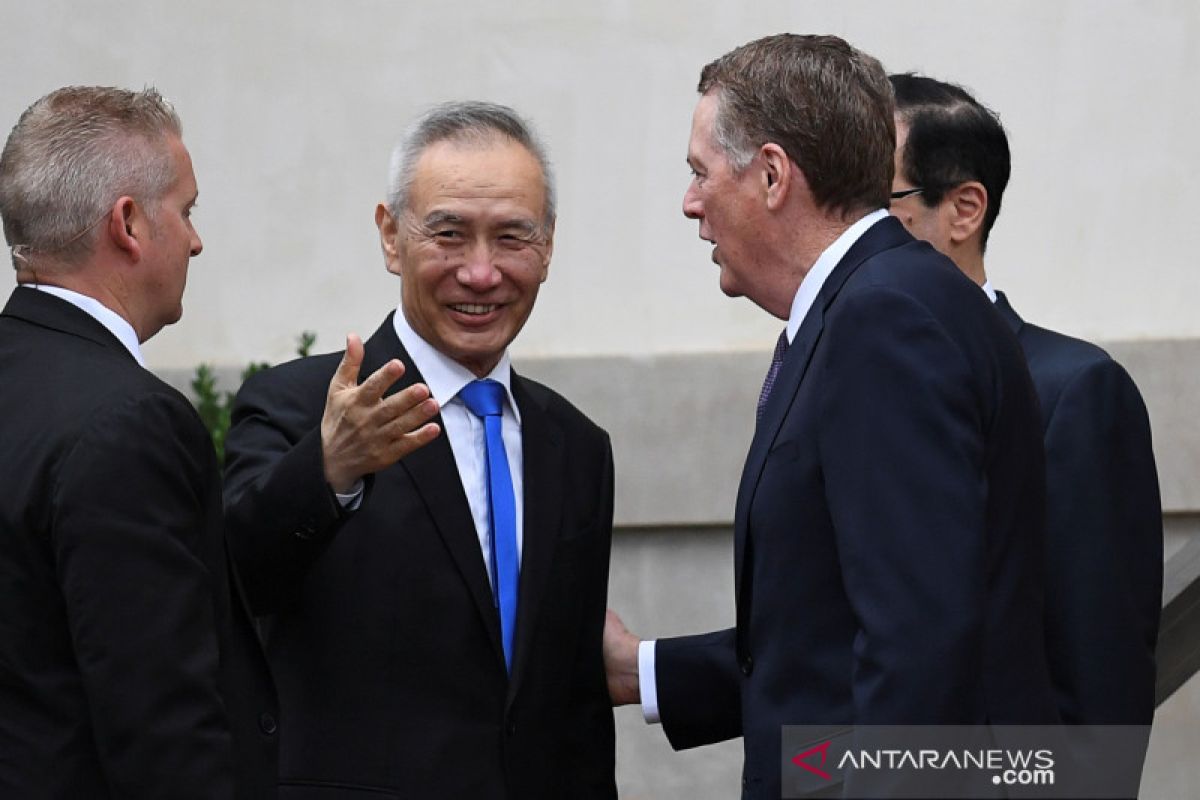 Trump: Kesepakatan dagang China harus lebih condong ke AS