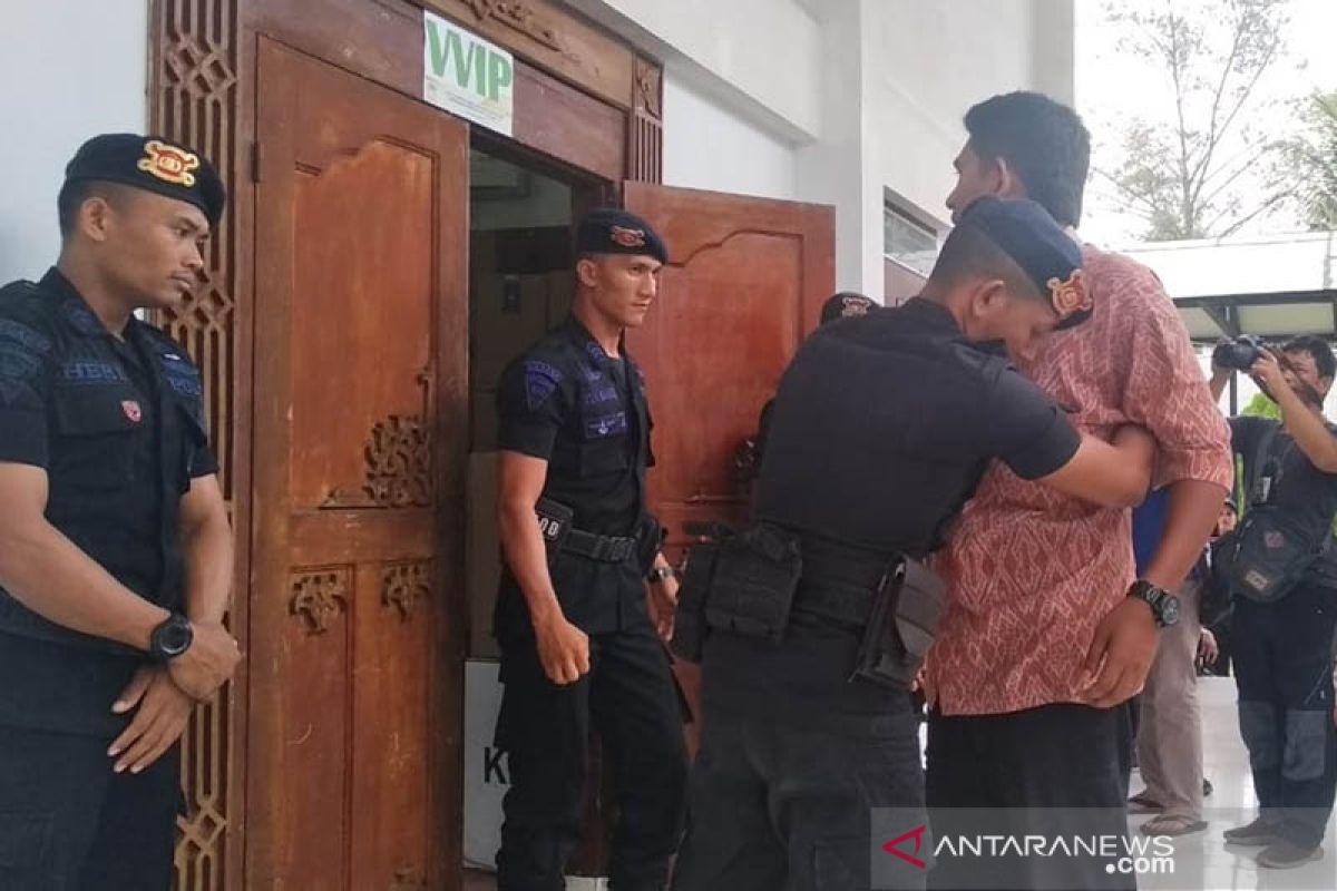 Gedung DPRK Aceh Besar dijaga ketat aparat keamanan