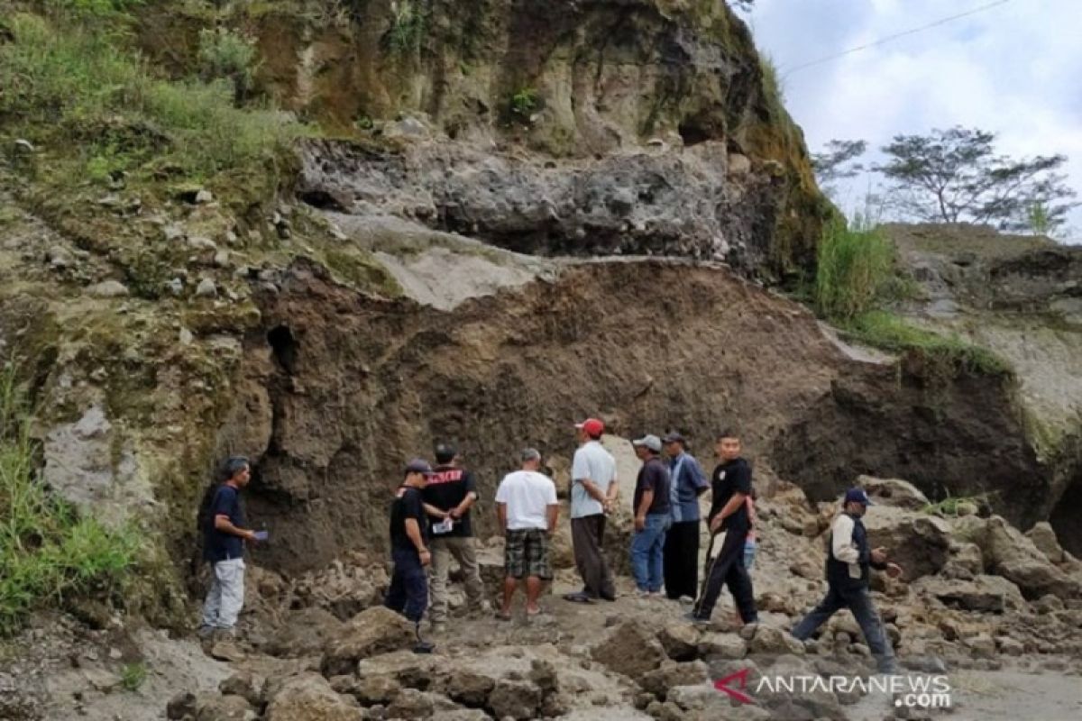 Dua korban meninggal akibat tertimbun tanah longsor Boyolali