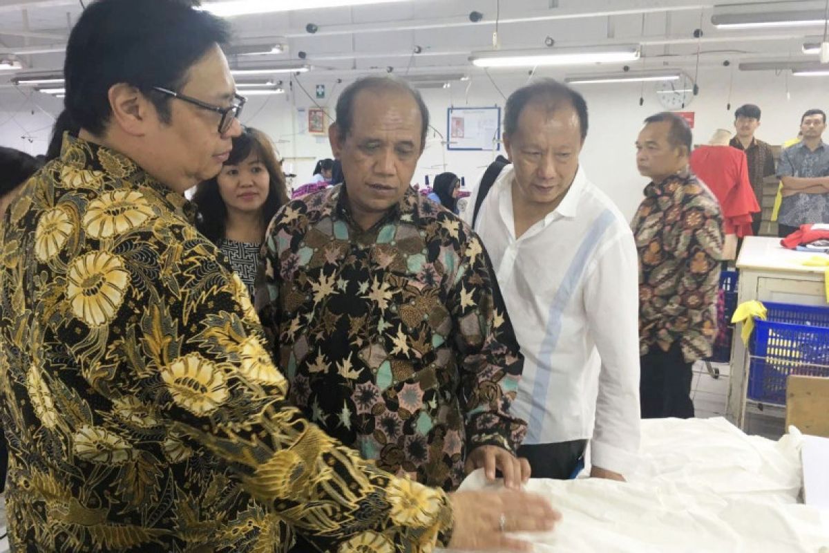 Indonesia's textile and clothing industry's growth reaches 18 percent