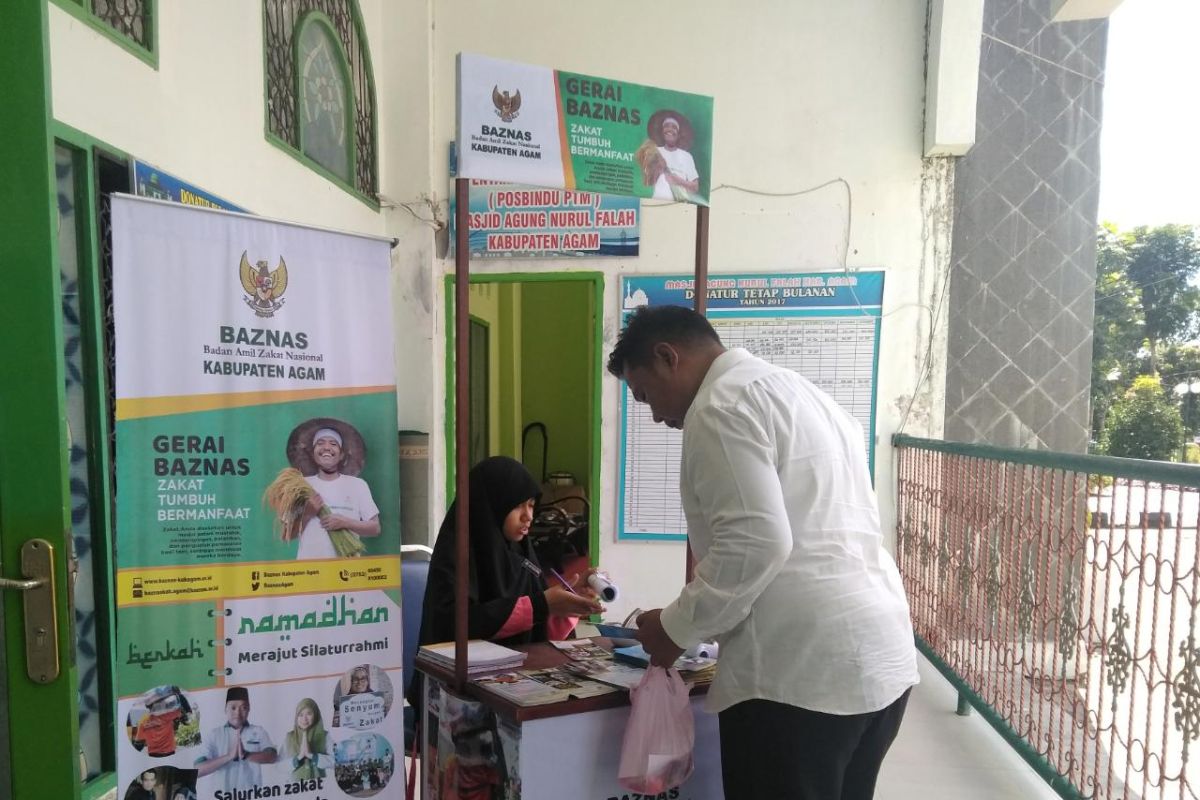 Baznas Agam salurkan paket Ramadhan senilai Rp1,31 miliar