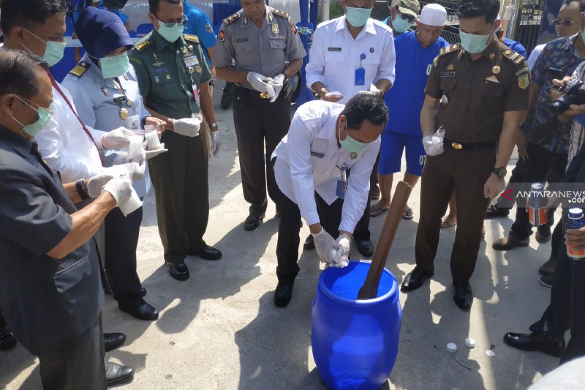 BNN Provinsi Kalbar musnahkan barang bukti sabu 1,3 kilogram