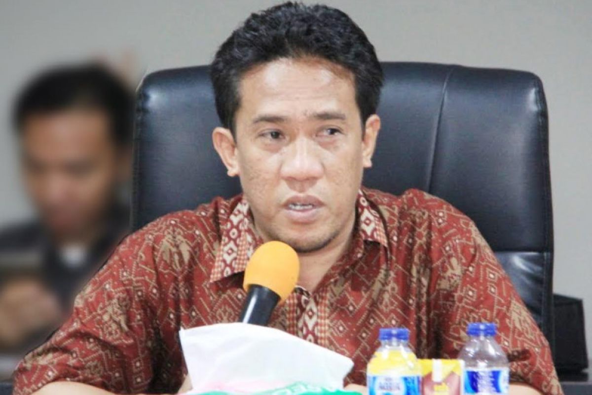 Bawaslu proses dugaan penggelembungan suara di KPU Halbar