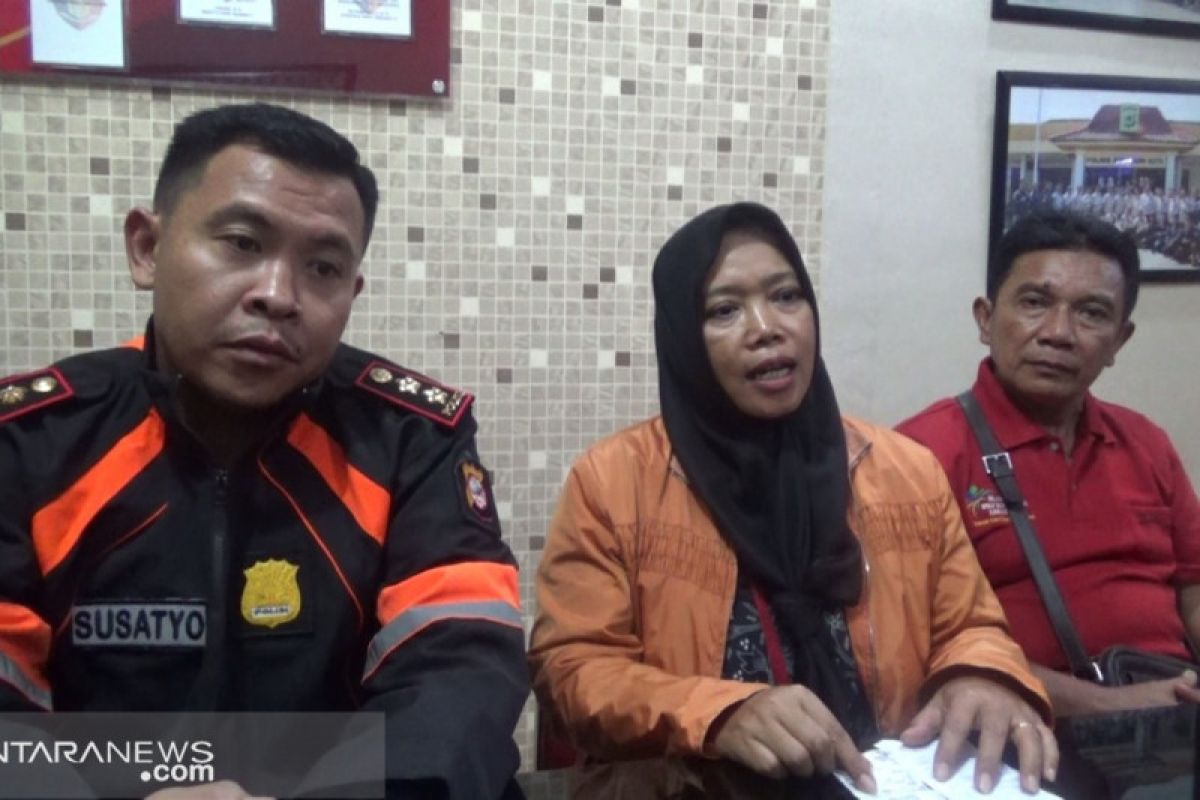 Polisi: perekam video pengancam presiden bukan guru Sukabumi