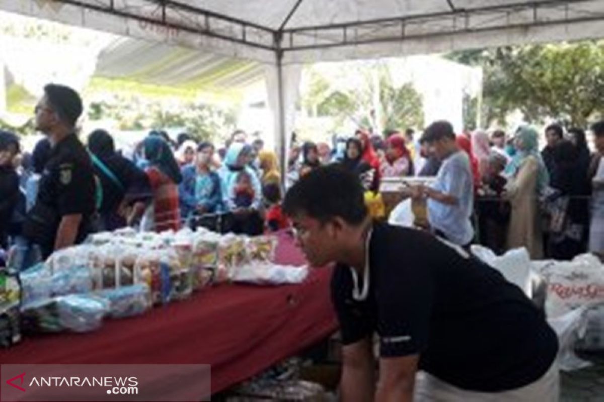 Tanah Bumbu provides Ramadan discount market