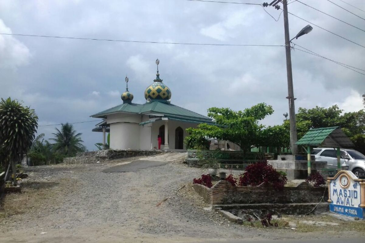 Sekilas cerita menarik Masjid Awal di Simalungun
