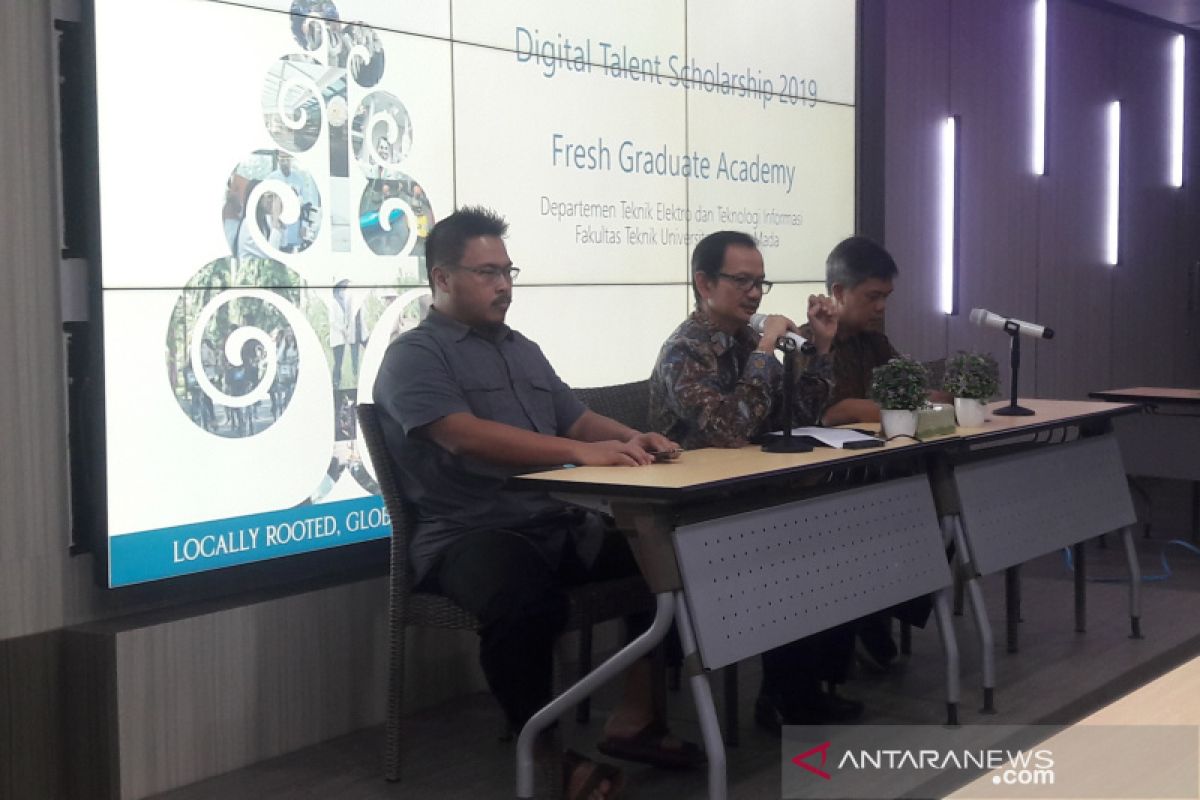 Kominfo sediakan 450 beasiswa pelatihan talenta digital di UGM